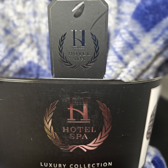 Hotel Spa Collection Mens Robe - Picture 4 of 8